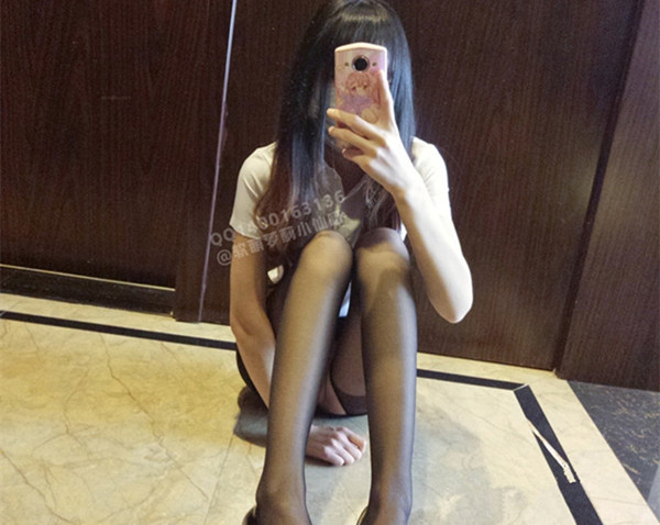 软萌萝莉小仙 – 黑丝小秘书[1V+84P/392M]