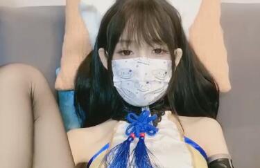 可儿-胡桃露脸黑丝直播[1v/2.8G]