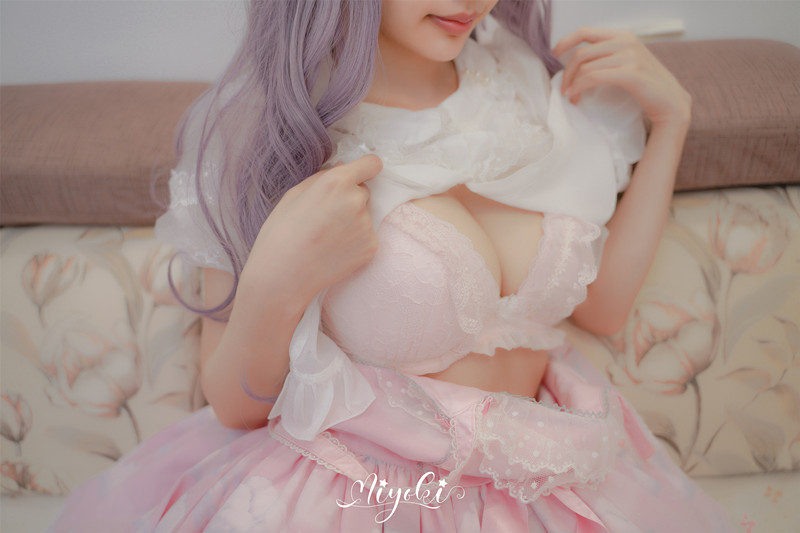 铃木美咲 一日女友(原版)[51p+1v/3G]